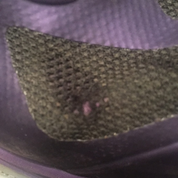 Nike Hyperfuse 2012 Basketball Sneakers 7Y/ 8.5W - Picture 5 of 8